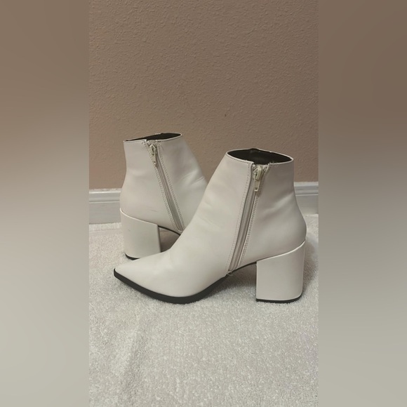 Qupid White Heel Ankle Boots zise 8 - Picture 4 of 6